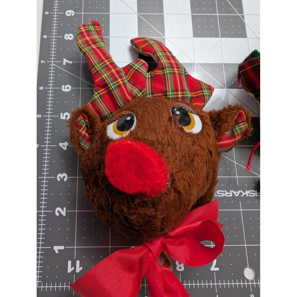 House of Lloyd Reindeer Bear Santa doorknob covers 1980s quirky stuffed animal - Picture 13 of 14